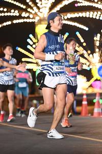 BIB: 42646
                            <button type="button" onclick="openModal(23200315)" class="btn btn-primary btn-sm float-right btn-popup" data-toggle="modal" data-target=".modal-high-quality">
                        <i class="fas fa-shopping-cart"></i> Add to Cart
                    </button>
                                            <button type="button" onclick="isThisMe(23200315, true)" class="btn btn-success btn-sm float-right btn-popup btn-isme hidden" data-toggle="tooltip" data-placement="bottom" title="นี่คือรูปของคุณใช่ไหม คลิกที่นี่เพื่อเอาเข้าอัลบั้ม">
                        <i class="fas fa-plus"></i> Add to album
                    </button>
                    <button type="button" onclick="isThisMe(23200315, false)" class="btn btn-warning btn-sm float-right btn-popup btn-isnotme hidden">
                        <i class="fas fa-ban"></i> Remove from album
                    </button>